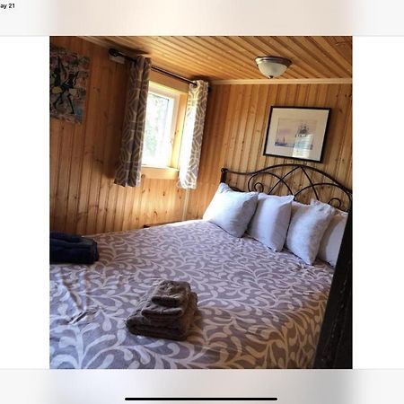 Bird Island B&B Bed And Bubble Elliston Eksteriør billede